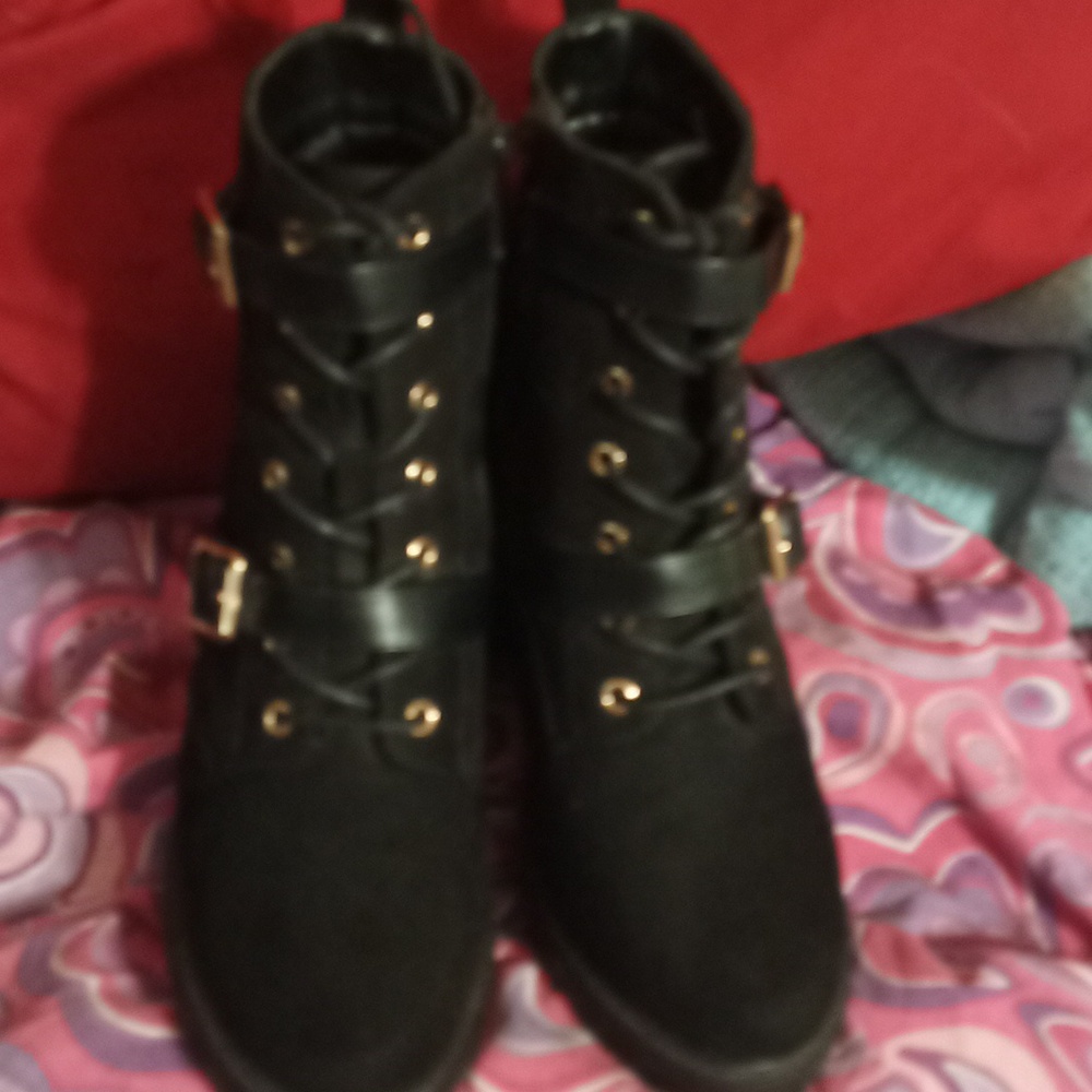 Arianna Black Suede Side Zip Up Tie Boots Size 9